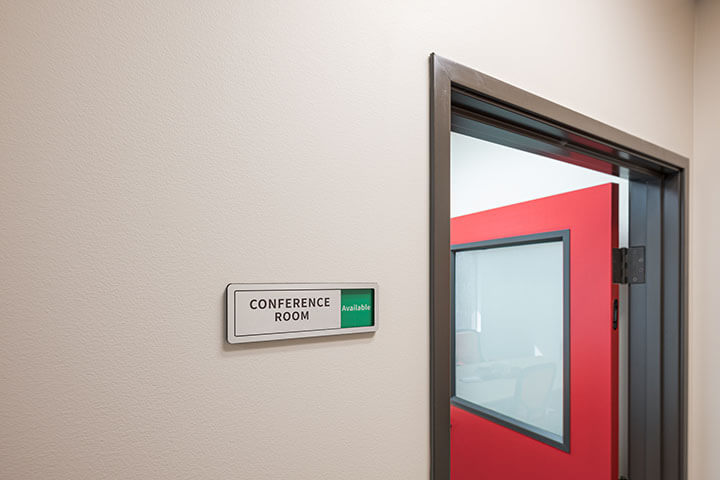 Conference room space for rent in Gladstone Oregon.